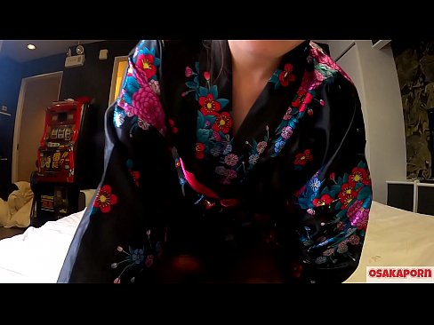 ❤️ Jong cosplay-meisie hou van seks tot orgasme met 'n spuit in 'n perdevrou en 'n blowjob. Asiatiese meisie met harige poes en pragtige tiete in tradisionele Japannese kostuum in amateurvideo wat masturbasie met fokspeelgoed wys. Sakura 3 OSAKAPORN. ❤️❌ Seksvideo op af.porngameshub.ru ❌️❤
