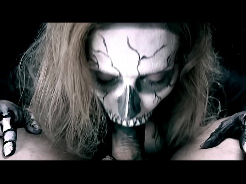 ❤️ Demoon meisie suig haan met haar swart mond en sluk cum. ❤️❌ Seksvideo op af.porngameshub.ru ❌️❤
